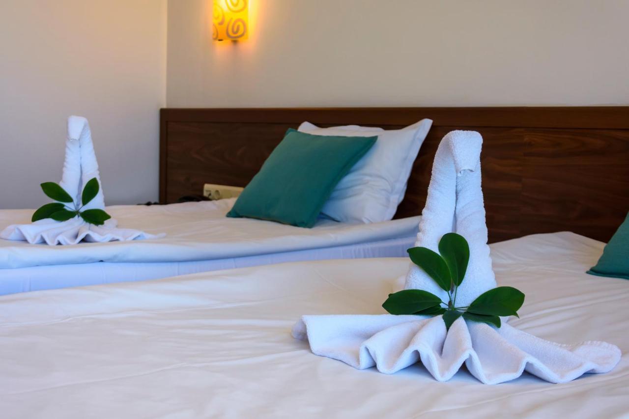 Hotel Glarus Beach Sunny Beach Exterior foto
