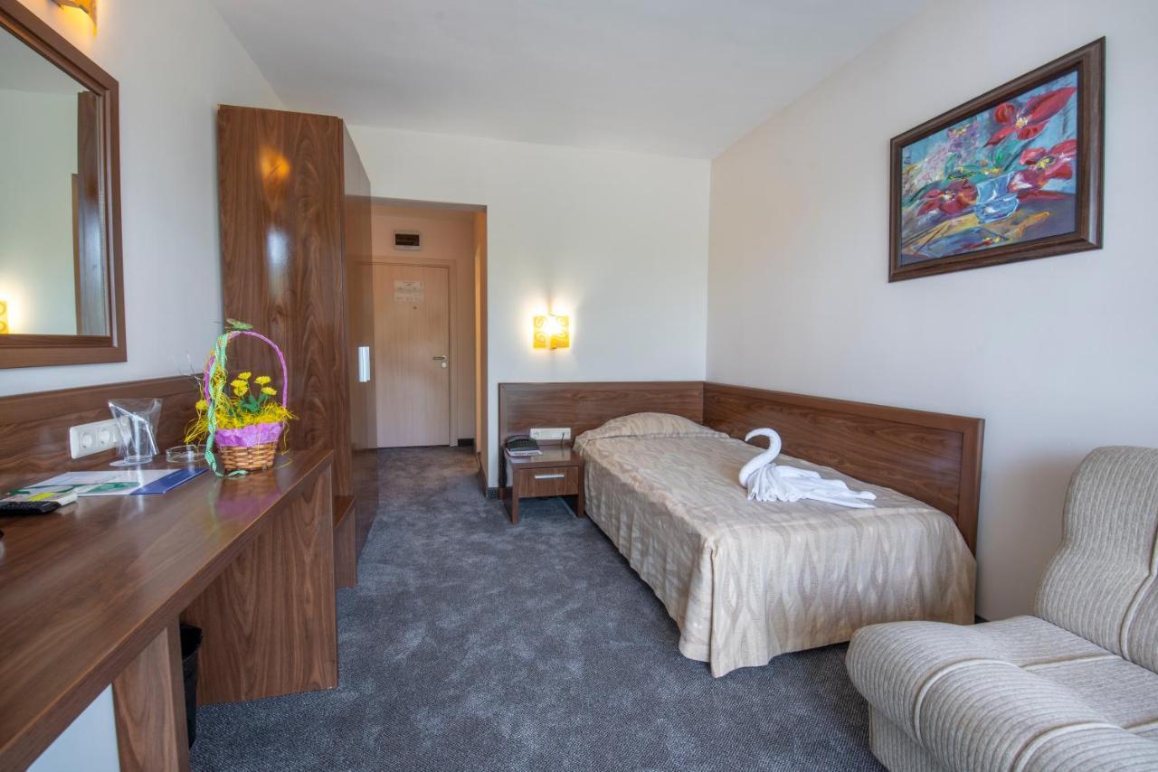 Hotel Glarus Beach Sunny Beach Exterior foto