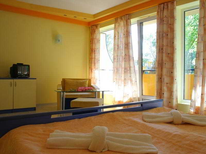 Hotel Glarus Beach Sunny Beach Exterior foto