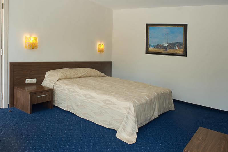 Hotel Glarus Beach Sunny Beach Exterior foto